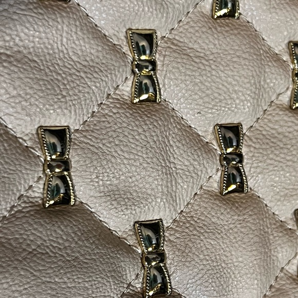 Betsey Johnson Purse White Quilted Shoulder Bag - Picture 4 of 10